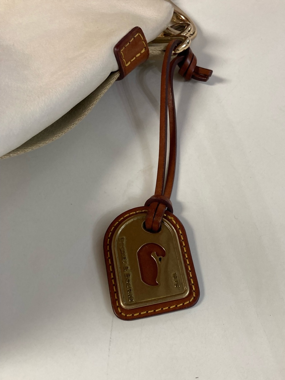 Vintage Dooney & Bourke Juliette White Leather Purse - Picture 15 of 15